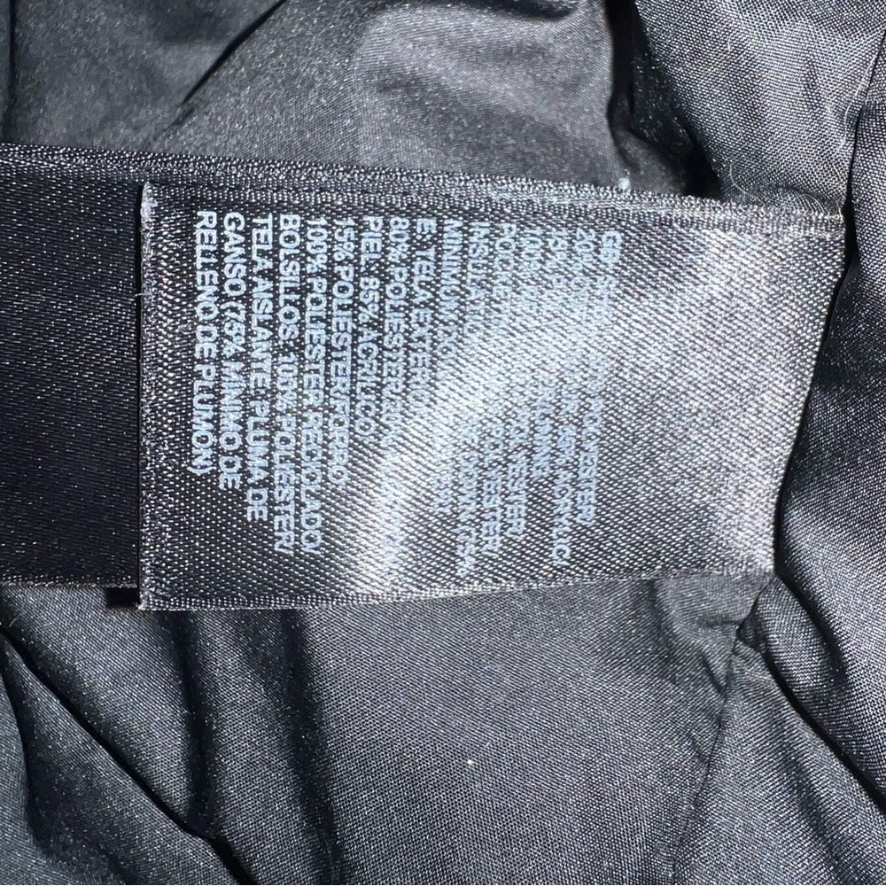 The North Face Women's Tremaya Parka in Deep Purple. Size L. - Picture 9 of 10